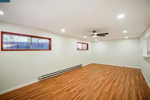 6860 Cunningham Way, Sacramento, CA 95828 - Photo 30