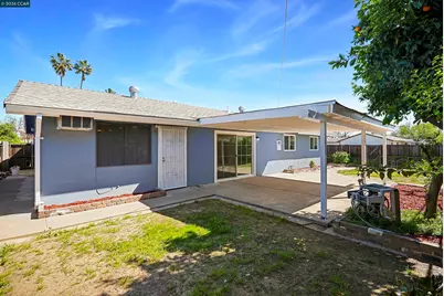 6860 Cunningham Way, Sacramento, CA 95828 - Photo 38