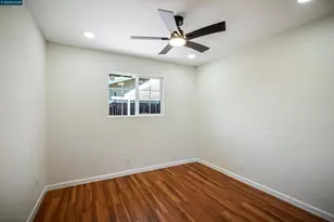 6860 Cunningham Way, Sacramento, CA 95828 - Photo 32