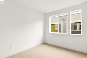 1668 Clement Ave, Alameda, CA 94501 - Photo 32