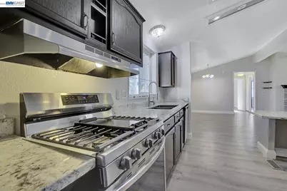 866 Spindrift #866, San Jose, CA 95134 - Photo 12