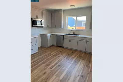 7000 Lockwood St, Oakland, CA 94621 - Photo 4