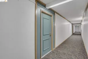 490 Civic Dr, Walnut Creek, CA 94596 - Photo 2