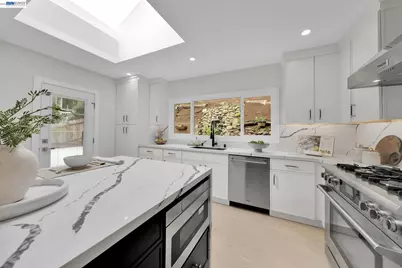 90 Upper Briar Road, Kentfield, CA 94904 - Photo 2