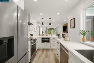 3333 Tice Creek Dr, Walnut Creek, CA 94595 - Photo 16