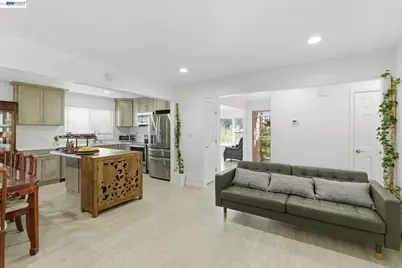 2222 Carmel Ct, Pittsburg, CA 94565 - Photo 4