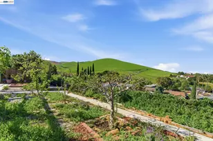 2222 Carmel Ct, Pittsburg, CA 94565 - Photo 42