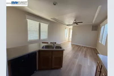 3263 Vineyard Ave #200, Pleasanton, CA 94566 - Photo 8