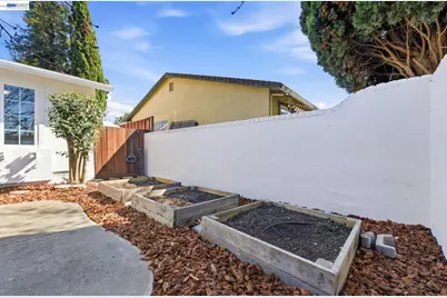 2446 Bing Pl, Union City, CA 94587 - Photo 42