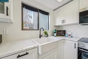 2 Lakeview Ct, Novato, CA 94947 - Photo 10