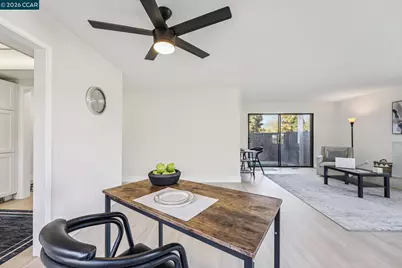 2 Lakeview Ct, Novato, CA 94947 - Photo 14