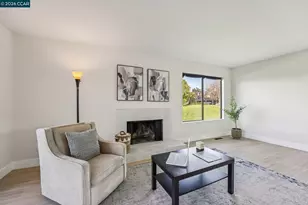 2 Lakeview Ct, Novato, CA 94947 - Photo 4