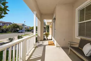 1012 Salt Spray Terrace, Hercules, CA 94547 - Photo 6