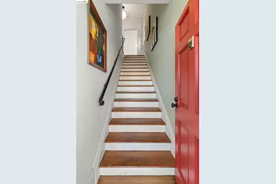 477 49th St, Oakland, CA 94609 - Photo 2