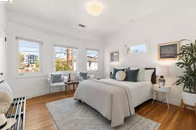 477 49th St, Oakland, CA 94609 - Photo 14