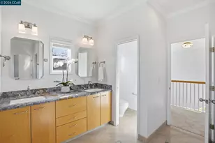 27 Whitehall Dr, Orinda, CA 94563 - Photo 36