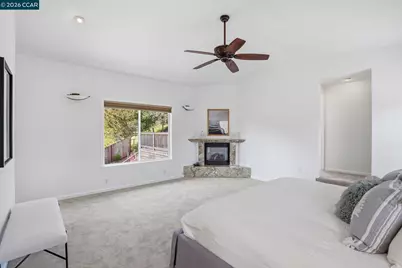 27 Whitehall Dr, Orinda, CA 94563 - Photo 30