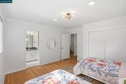 27 Whitehall Dr, Orinda, CA 94563 - Photo 22