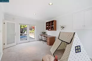 27 Whitehall Dr, Orinda, CA 94563 - Photo 26