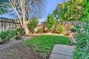 2486 Del Monte Dr, Fairfield, CA 94534 - Photo 44