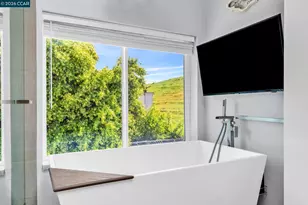 2486 Del Monte Dr, Fairfield, CA 94534 - Photo 30