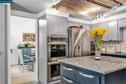 2486 Del Monte Dr, Fairfield, CA 94534 - Photo 14