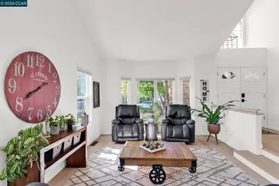 2486 Del Monte Dr, Fairfield, CA 94534 - Photo 8