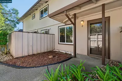 809 Villa Lane #2, Moraga, CA 94566 - Photo 2