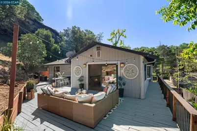 811 Shady Glen, Martinez, CA 94553 - Photo 18