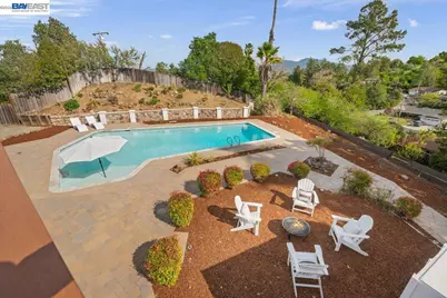 657 Byrdee Way, Lafayette, CA 94549 - Photo 10
