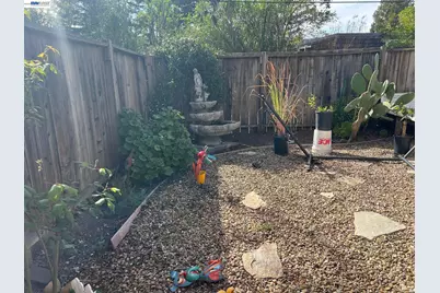 1594 Morgan, Walnut Creek, CA 94596 - Photo 20