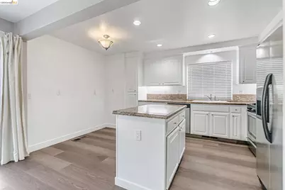 5052 Perry Way, Antioch, CA 94531 - Photo 16