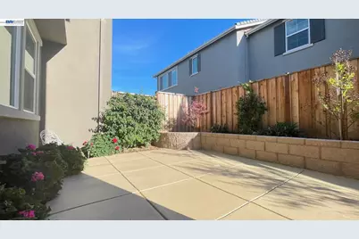 168 Calder Dr, Mountain House, CA 95391 - Photo 16