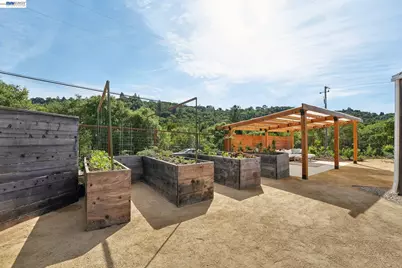 257 Orchard Rd, Orinda, CA 94563 - Photo 52