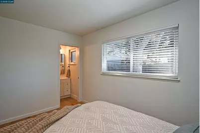 1156 Carey Dr, Concord, CA 94520 - Photo 24