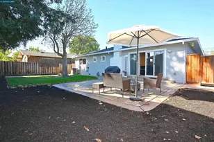 1156 Carey Dr, Concord, CA 94520 - Photo 28