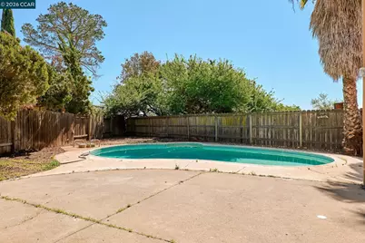 1706 Barton Dr, Fairfield, CA 94534 - Photo 22