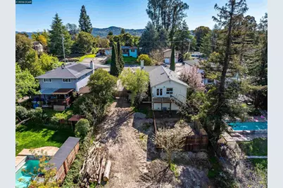 5264 Sunset Dr, El Sobrante, CA 94803 - Photo 8