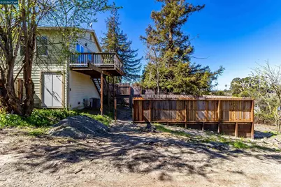 5264 Sunset Dr, El Sobrante, CA 94803 - Photo 42