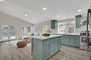 2921 Honeysuckle Cir, Antioch, CA 94531 - Photo 22