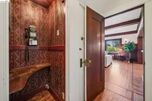 813 San Diego Rd, Berkeley, CA 94707 - Photo 32