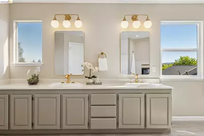 2004 Fries Ct, Martinez, CA 94553 - Photo 40