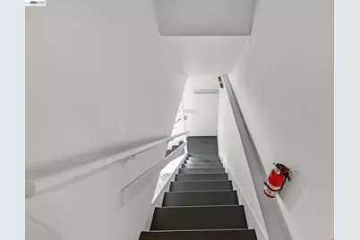 4985 Hedge Ln, Oakland, CA 94602 - Photo 22