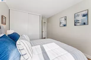 1159 Admiralty Ln, Alameda, CA 94502 - Photo 32