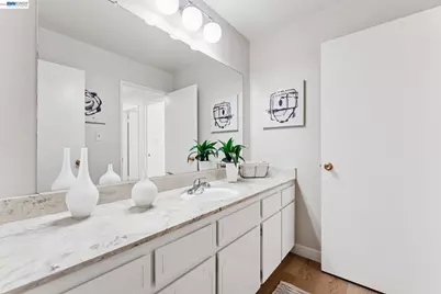 1159 Admiralty Ln, Alameda, CA 94502 - Photo 24