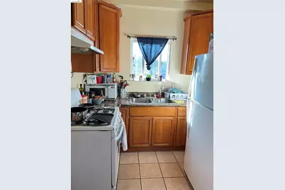 381A, 381B, 383 34th St, Richmond, CA 94804 - Photo 12