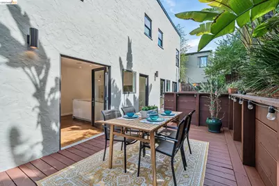 2306 Ivy Dr, Oakland, CA 94606 - Photo 38