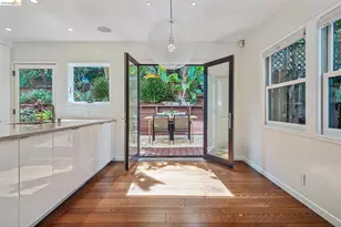 2306 Ivy Dr, Oakland, CA 94606 - Photo 36