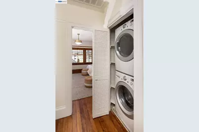 2420 9th Ave, Oakland, CA 94606 - Photo 28