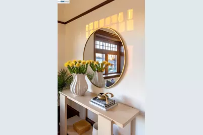 2420 9th Ave, Oakland, CA 94606 - Photo 10